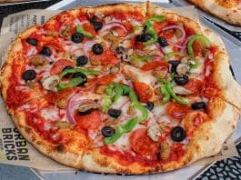 Urban Bricks Brick Oven Pizza Opens in Paramus